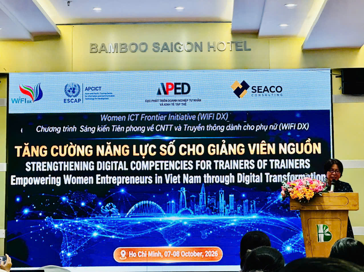 AI cho doanh nghiệp vừa và nhỏ